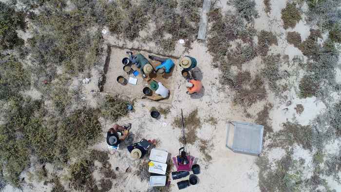 Archaeologists at work Paterson 2017DJI_0018